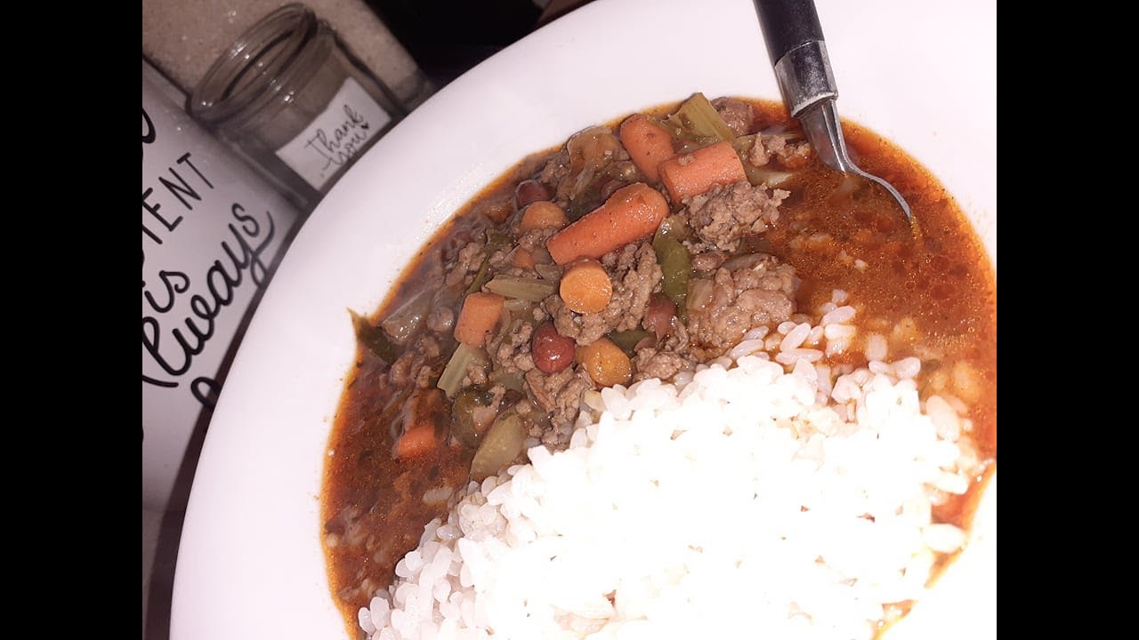 Hearty Homemade Chili - Easy Recipe- @Reina Raquel