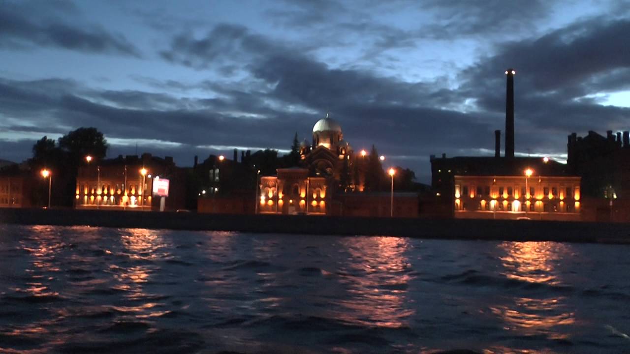 Крест на море