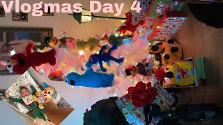 Vlogmas Day 4, +Fivey’s Christmas Clothes!