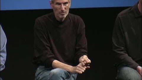 Steve Jobs unveils iPhone OS 4.0