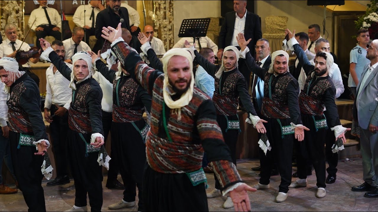 7العريسين محمد ومحمود ابناء الحاج صالح عساني المطرب علي دولة بصالة اندلسيا