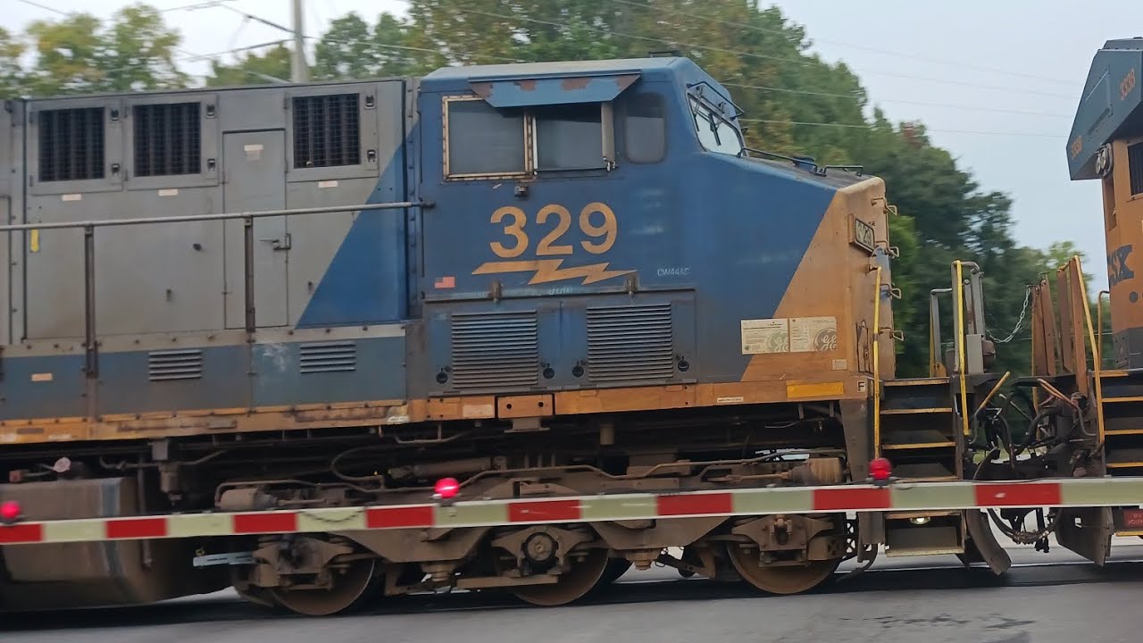 Fresh CSX CM44AH Leads A Long Mixed Freight Thru Opelika With A YN2 ...