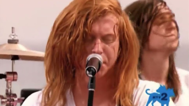 Check Yes Juliet Live version - Live performance video thumbnail