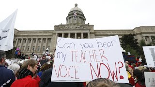 États-Unis : des milliers de manifestants dans la rue pour défendre l'école publique