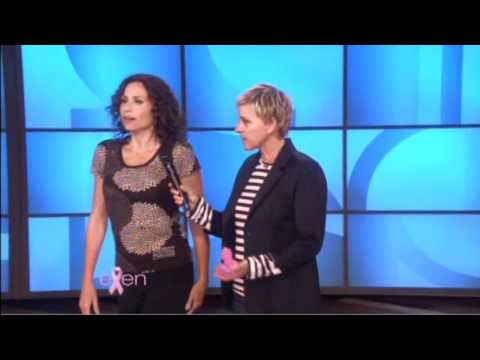 [HD] Minnie Driver Dunk Tanked On Ellen Show 10/13...