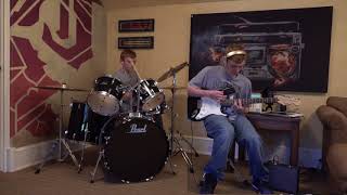 Freshman Project Final | "Holiday" -Green Day Cover Content