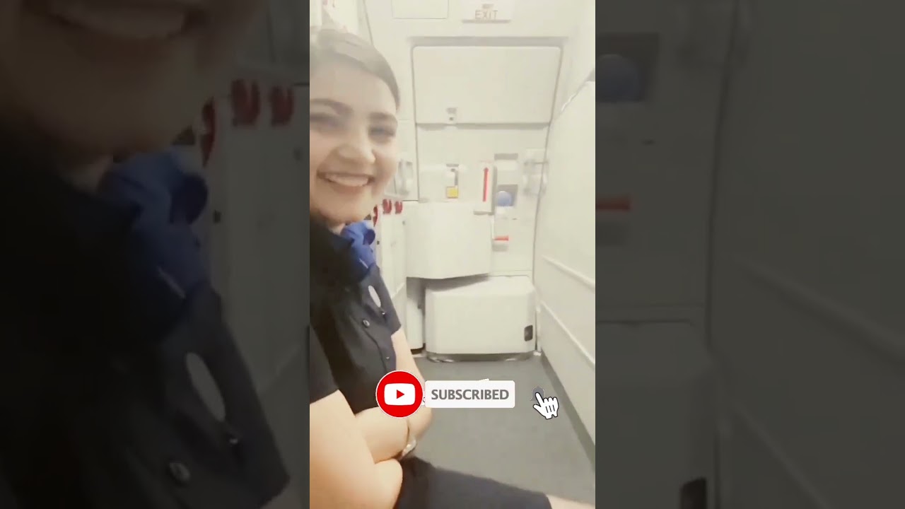 Air hostess took video of MS Dhoni sleeping in flight#shorts #viral #trending #msdhoni #flight