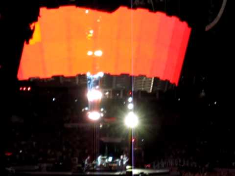 Where The Streets Have No Name (U2 360 Tour - Raym...