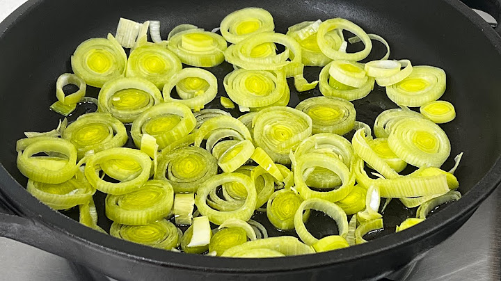 This recipe surprised everyone, why didn't I know this recipe before! Very simple! leek pie