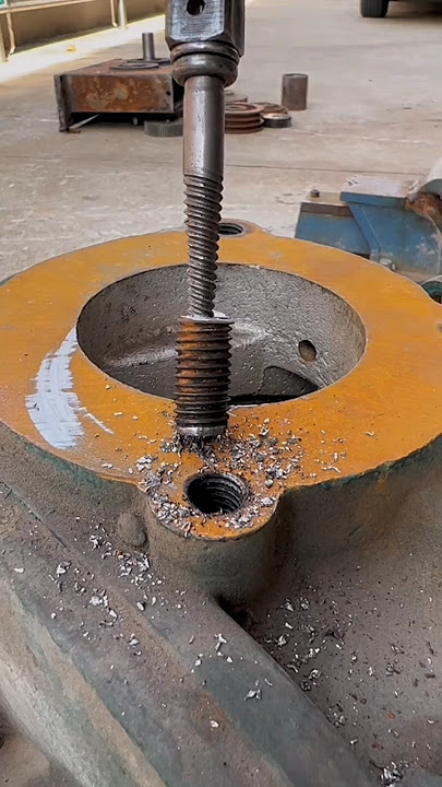 Broken head screw extractor #Good tools to share #Easy to remove broken screws