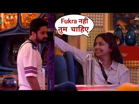 Bigg Boss ott 2 live Jiya dumbs Fukra makes friend with Avinash Again