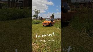Bolide Kirghiz sur le Circuit des Petits Pilotes 🚗