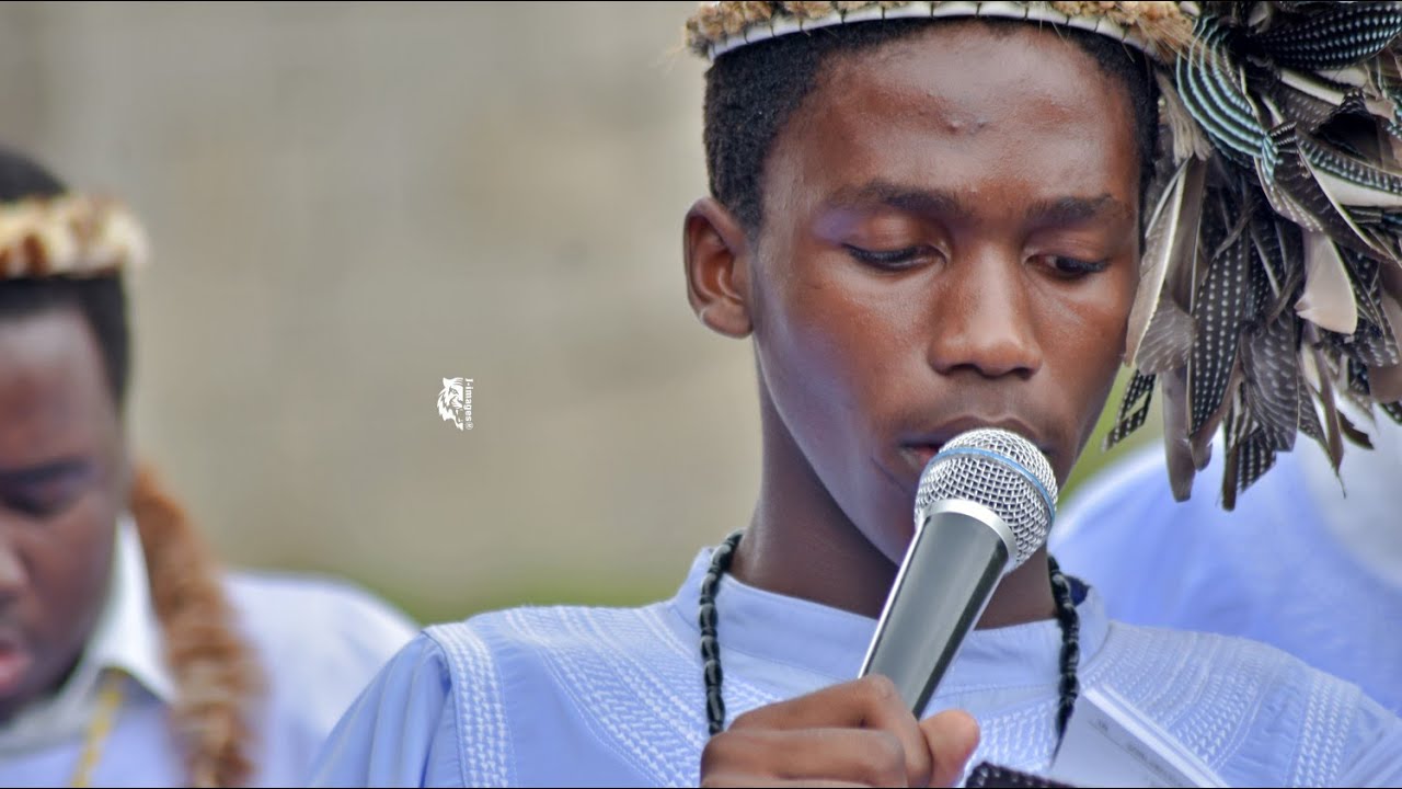 Inhlalisuthi isina idedelana-Amadlela nawonye nezinsizwa zobumbano/Inkonzo yase Mini