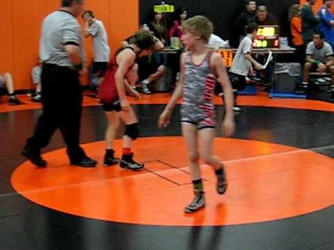 Benny Baker and Brian Courtney wrestling @ Gene Mill'e eastern nationals 2011