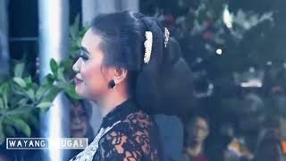 Pokoke Inyong sing ngepasna, Pak Seno nggarap sinden Lian Sindu Goro Goro jogedan