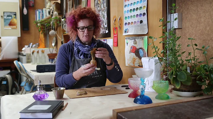 Carmen Simmonds, glass artist