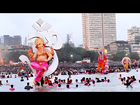 Mumbai ganpati visarjan Girgaon chowpatty | Exciting visarjan scenes you never seen before