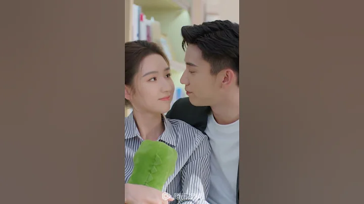 These kisses are full of love💋😻 #王玉雯 #王子奇 #你給我的喜歡 #theloveyougiveme #shorts - 天天要聞