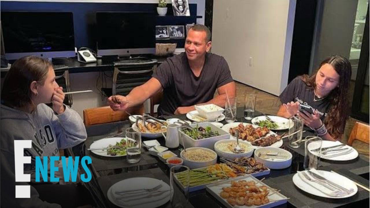 Alex Rodriguez's Family Dinner Features Empty Seats After J.Lo Split News