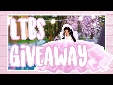 CLOSED! Large Train Bow Skirt giveaway :) | Winner is pinned :)