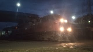 Locomotiva #614 Bad Max, lider do contêiner vazio!
