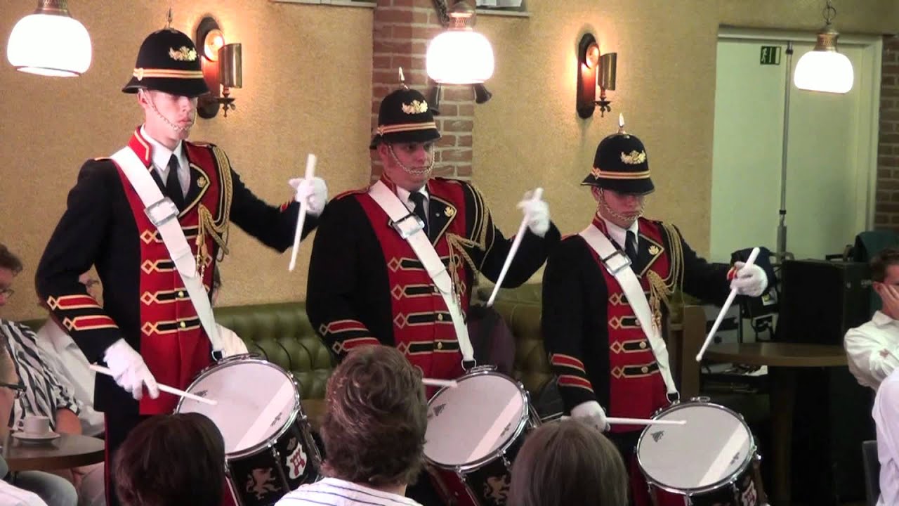 Combined rhythms door Drummers Forum Hadriani YouTube