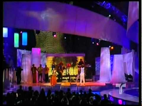 Shakira ~ Sera Sera (Live @ Latin BillBoard Awards 2006)