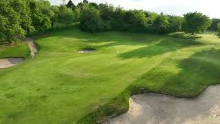 Golf Public De St Etienne - BLUEGREEN - Hole 9