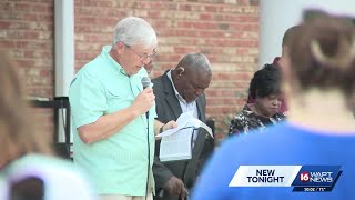 Kosciusko community mourns teen’s death, holds vigil after fatal stabbing