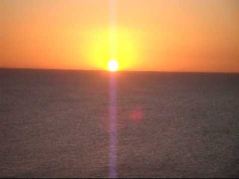 Atardecer en video desde Casapueblo Casa del artista Carlos Paez Vilar. Punta Ballena. Uruguay