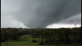 Large Damaging Tornado near Greensboro, Alabama - March 25, 2021