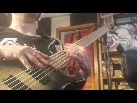 When da funk grabs hold during recording.