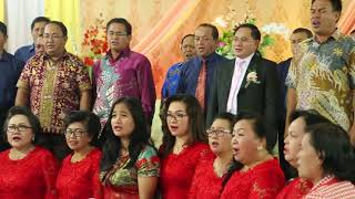 Hidup Rukun Dan Damai (Paduan suara pelsus kolongan tomohon)