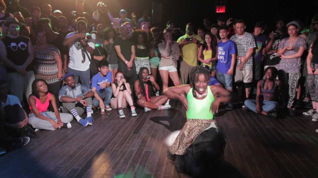 Nubian Nene vs Princess Lockeroo exhibition battle at Behind The Groove