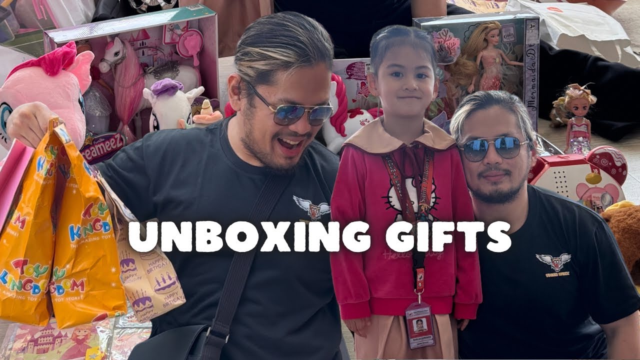 UNBOXING GIFTS