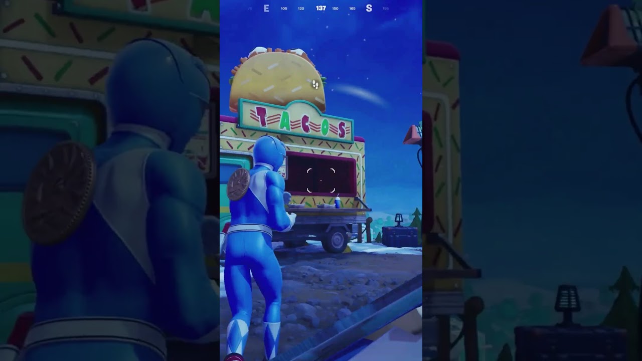 Blue Ranger vs. Ninja Peely! ⚡🍌