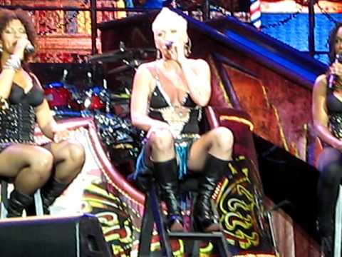 P!nk - Dear Mr President - Live in Bern 10.07.2010