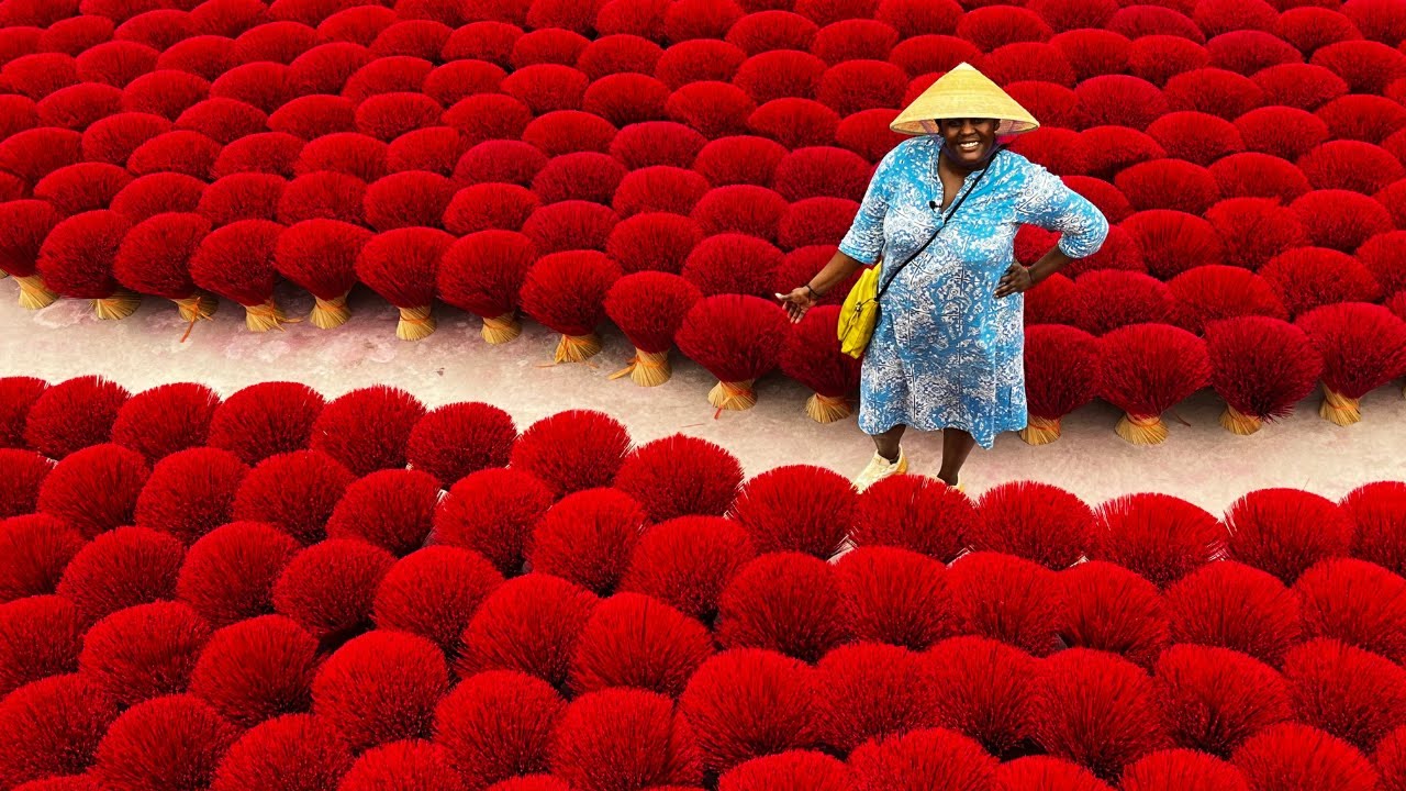 A Day of Photography in Vietnamese Craft Villages