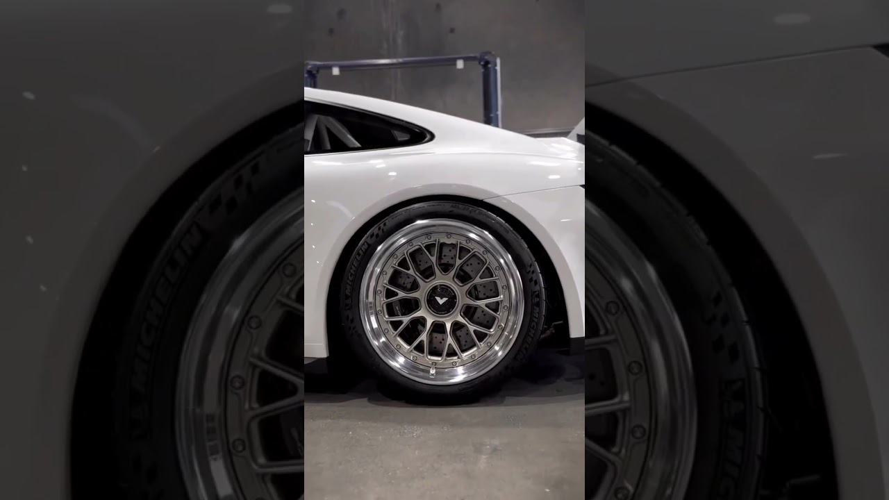 Porsche GT3 on our new Forged GTE-352 Wheels