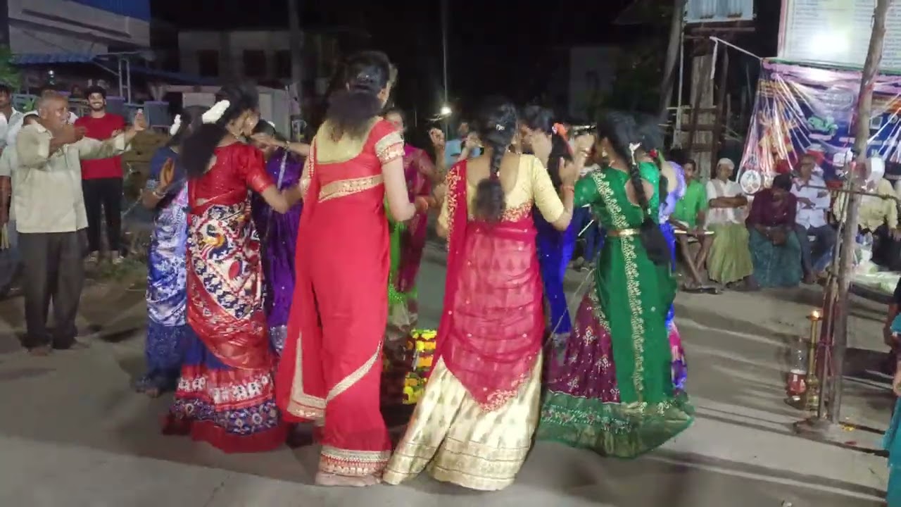 Ma Medapadu bhathakamma aata..