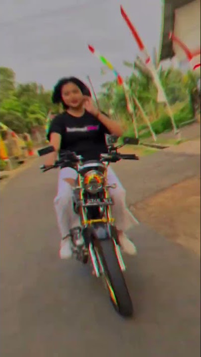 story wa cewek cantik naik cb  // modifikasi