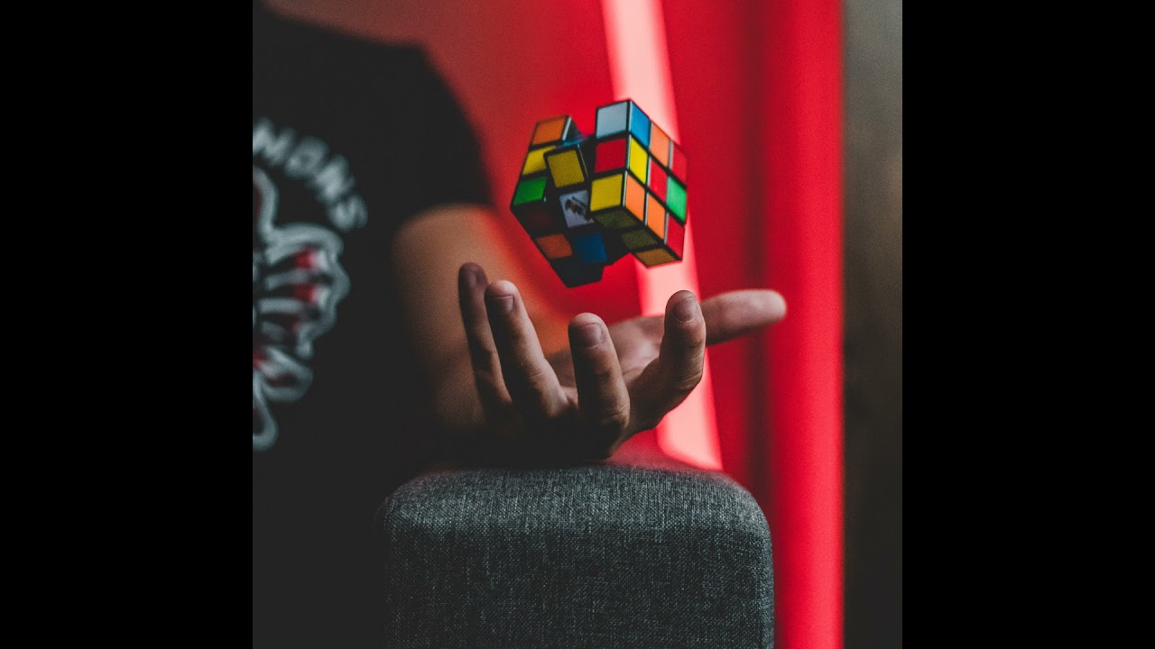 A Quebec teen has broken a record for the fastest time solving a Rubik’s cube…blindfolded!