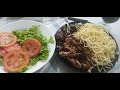 Macarrão com Frango, Salada, Arroz e Feijão