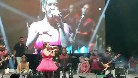 Selly Fristy "Payung Hitam" || Familys Group Edisi Kp Cikoleang - Gunung Sindur Bogor