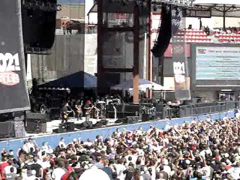 Seether - In Bloom - Nirvana Cover - Live - Edgefe...