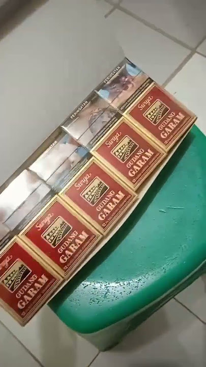 Surya 12 Merah#rokok #gudanggaram #surya12##surya #cigarette #smoking #indonesia #filter #merokok