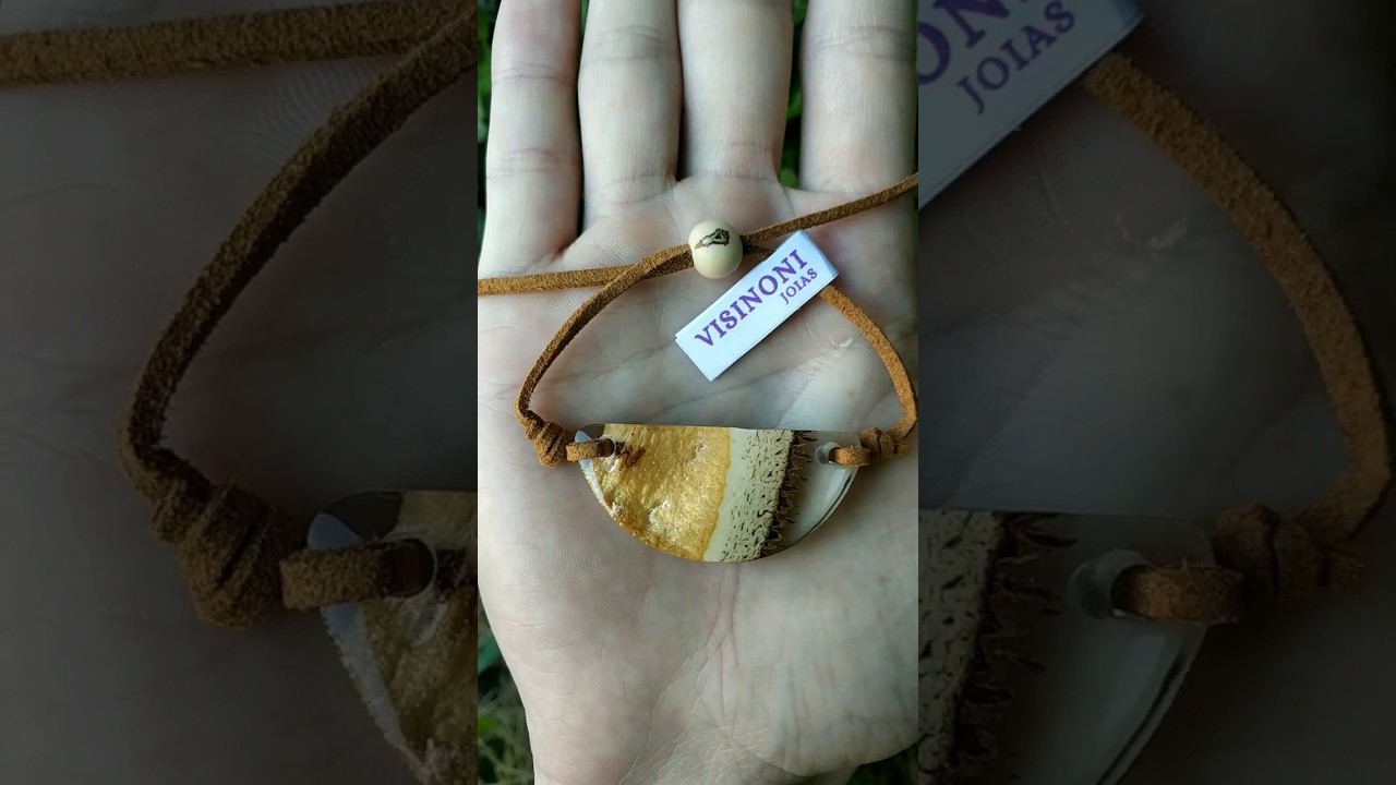 Elegância Sustentável: Pulseira 'Pente de Macaco' com Fruto do Cipó Pente de Macaco