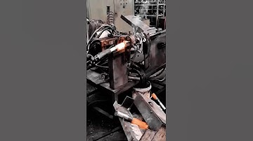 Best method of Work tool lathe makes giant spiral drill bit