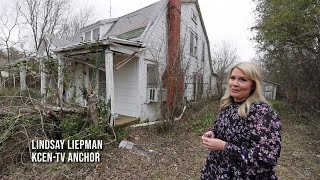 Cindy Walker's house: Texas music fans, Mexia boosters work to preserve famed songwriter's home