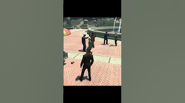 A typical Day in Liberty City 🥊💥🤣 #gta #gta4 #gta5 #gtaiv #keepgta4alive